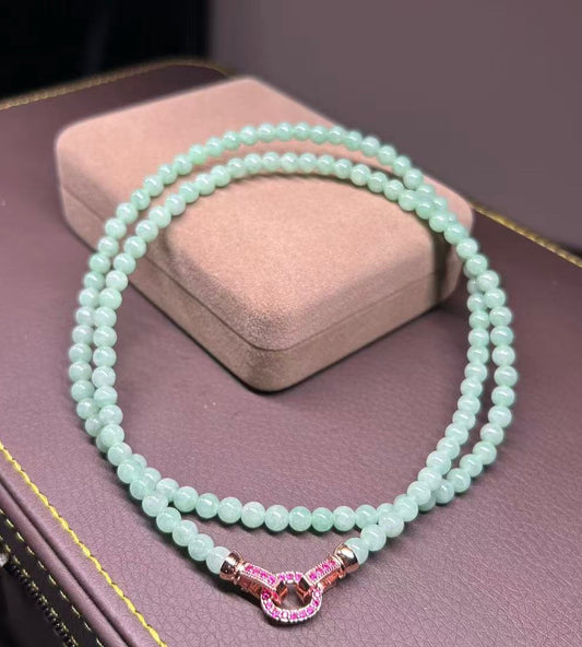 Light Green Jadeite Beads Necklace