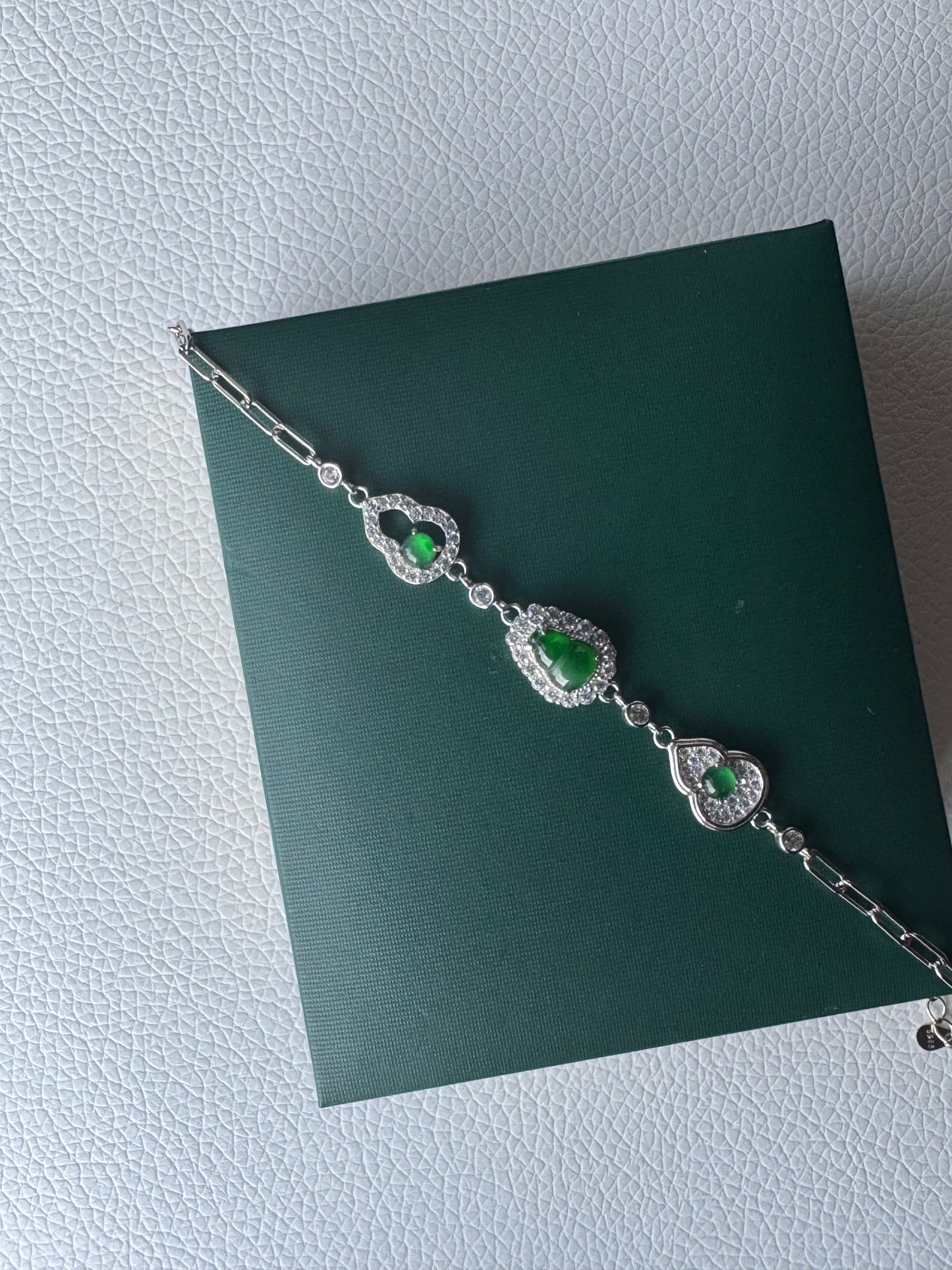Green Jade Hulu Bracelet