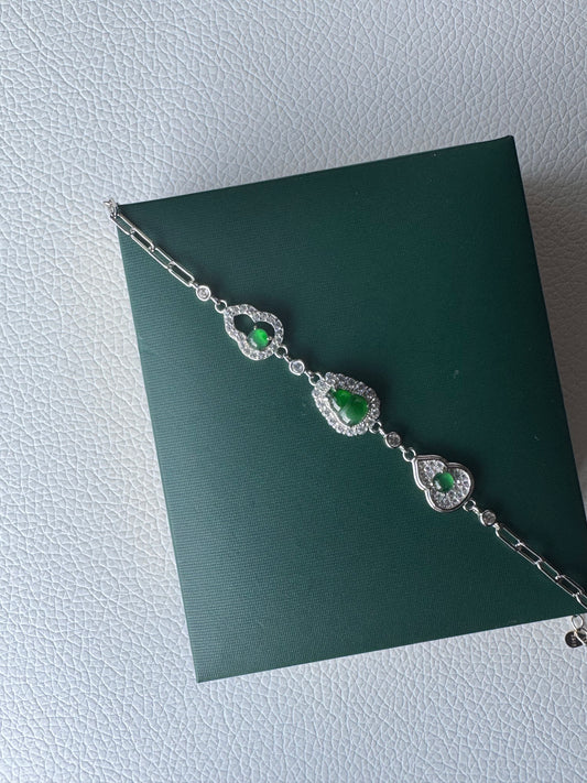 Green Jade Hulu Bracelet