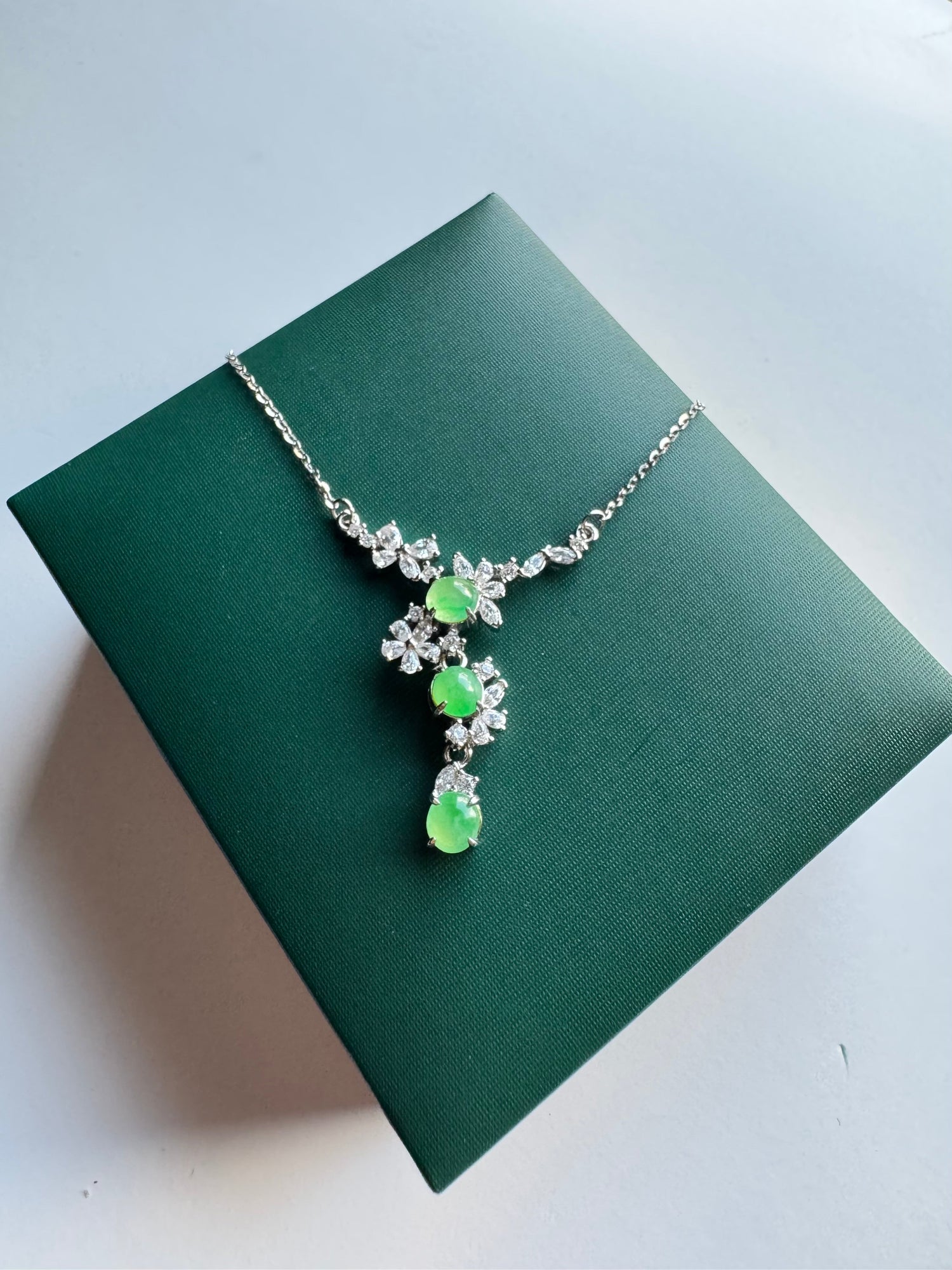 Pendant Necklace