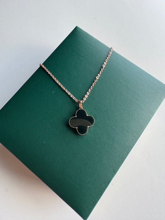 Black jadeite four-leaf clover